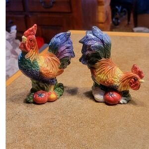 Fitz and Floyd Handcrafted Rooster Salt Pepper Shakers Vintage Farmhouse Kitchen